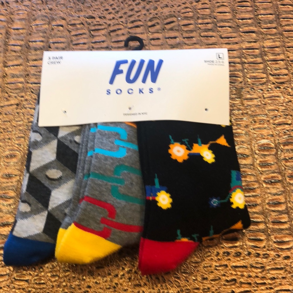 Boys 3 pack trouser socks NWT